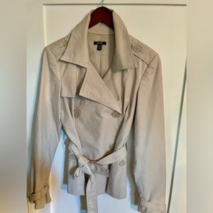 Jacob Women's Classic Beige Short Trench Coat